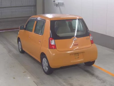 Daihatsu Esse