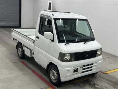 Mitsubishi Minicab Truck