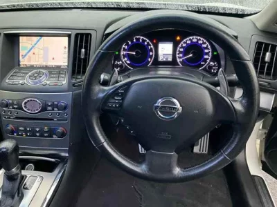 Nissan Skyline