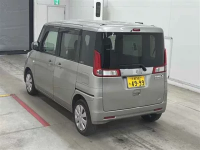 Suzuki Spacia