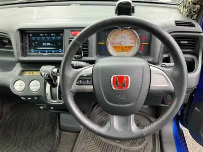 Honda Life