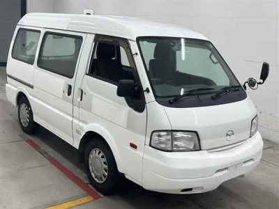Mazda Bongo Van