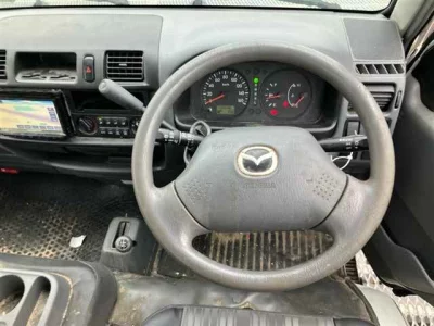Mazda Bongo Van