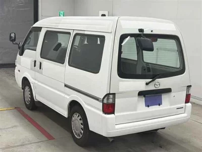 Mazda Bongo Van