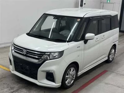 Suzuki Solio