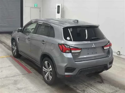 Mitsubishi RVR