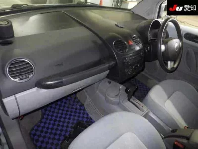 Volkswagen New Beetle