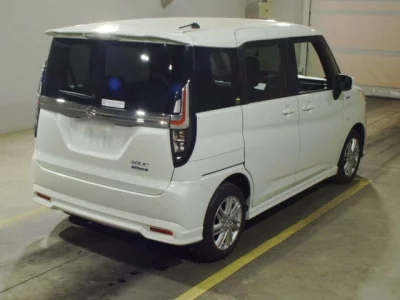 Suzuki Solio