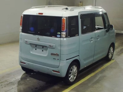 Suzuki Spacia
