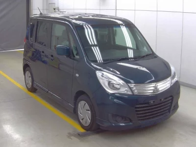 Mitsubishi Delica D:2