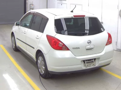 Nissan Tiida