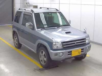 Mitsubishi Pajero Mini