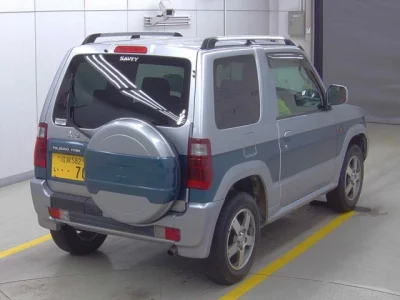 Mitsubishi Pajero Mini