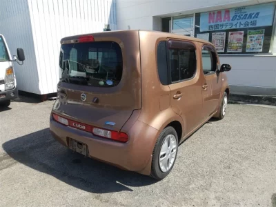 Nissan Cube
