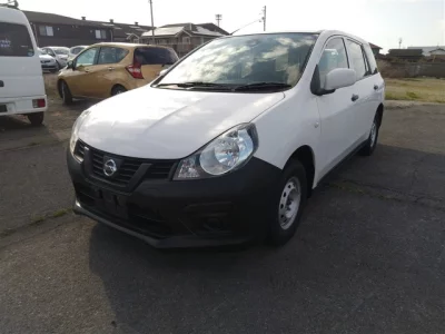 Nissan AD
