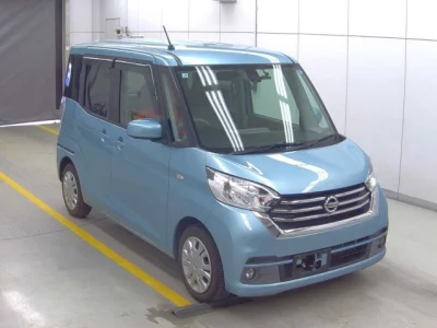 Nissan Dayz Roox