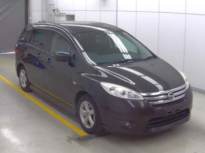Nissan Lafesta
