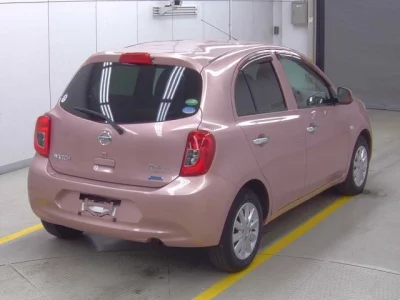 Nissan March