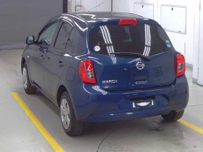 Nissan March