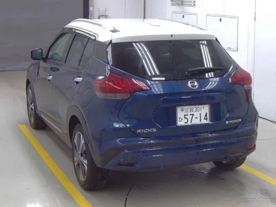 Nissan KICKS