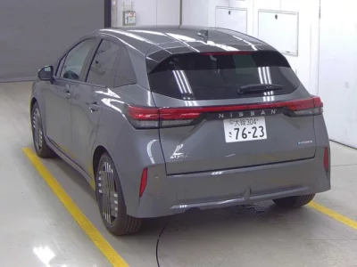 Nissan Aura
