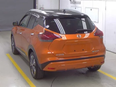 Nissan KICKS