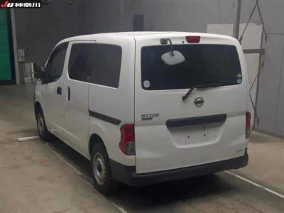Nissan NV200
