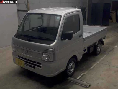 Nissan NT100 Clipper