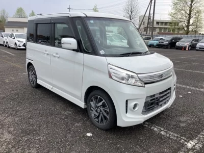 Suzuki Spacia