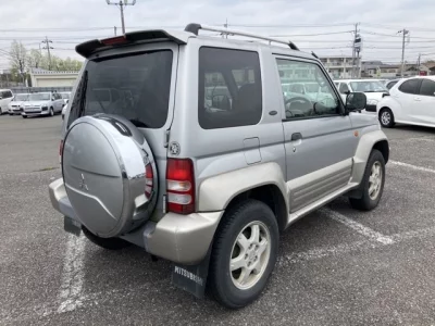 Mitsubishi Pajero Junior