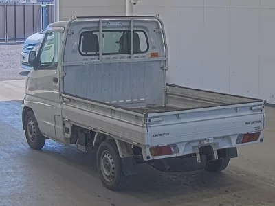Mitsubishi Minicab Truck
