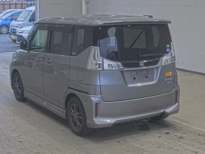 Suzuki Solio