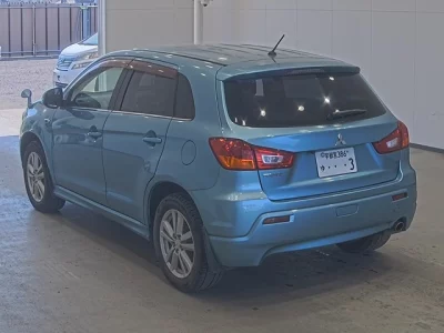 Mitsubishi RVR