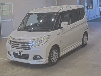 Mitsubishi Delica D:2