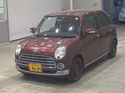 Daihatsu MIRA