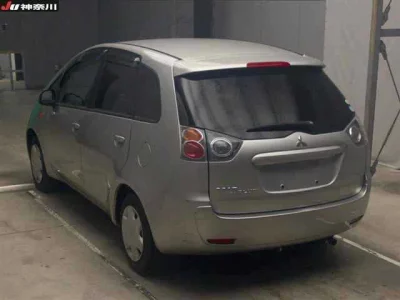 Mitsubishi Colt Plus