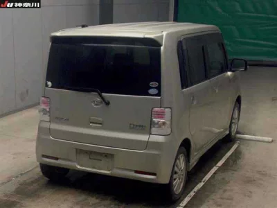 Daihatsu Move Conte