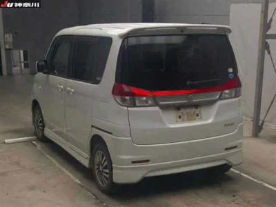 Suzuki Solio