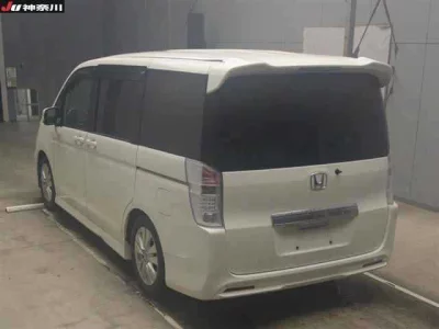 Honda STEP WAGON