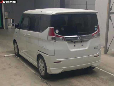 Suzuki Solio