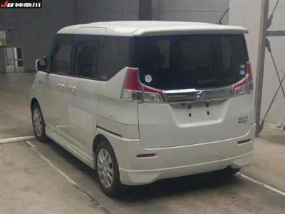 Suzuki Solio
