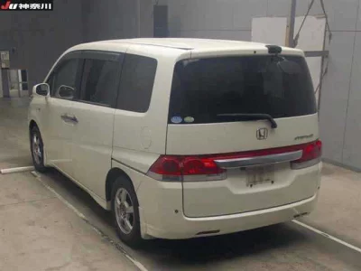 Honda STEP WAGON