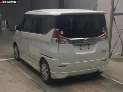 Suzuki Solio
