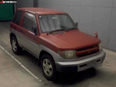 Mitsubishi Pajero iO