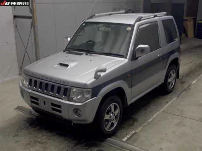 Mitsubishi Pajero Mini
