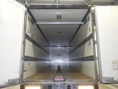 Mitsubishi FUSO TRUCK