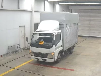 Mitsubishi Fuso Canter