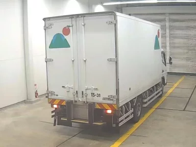 Mitsubishi Fuso Canter