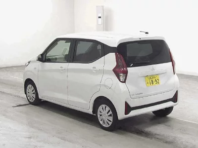 Mitsubishi eK Wagon