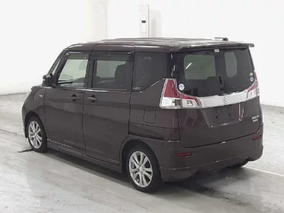 Suzuki Solio
